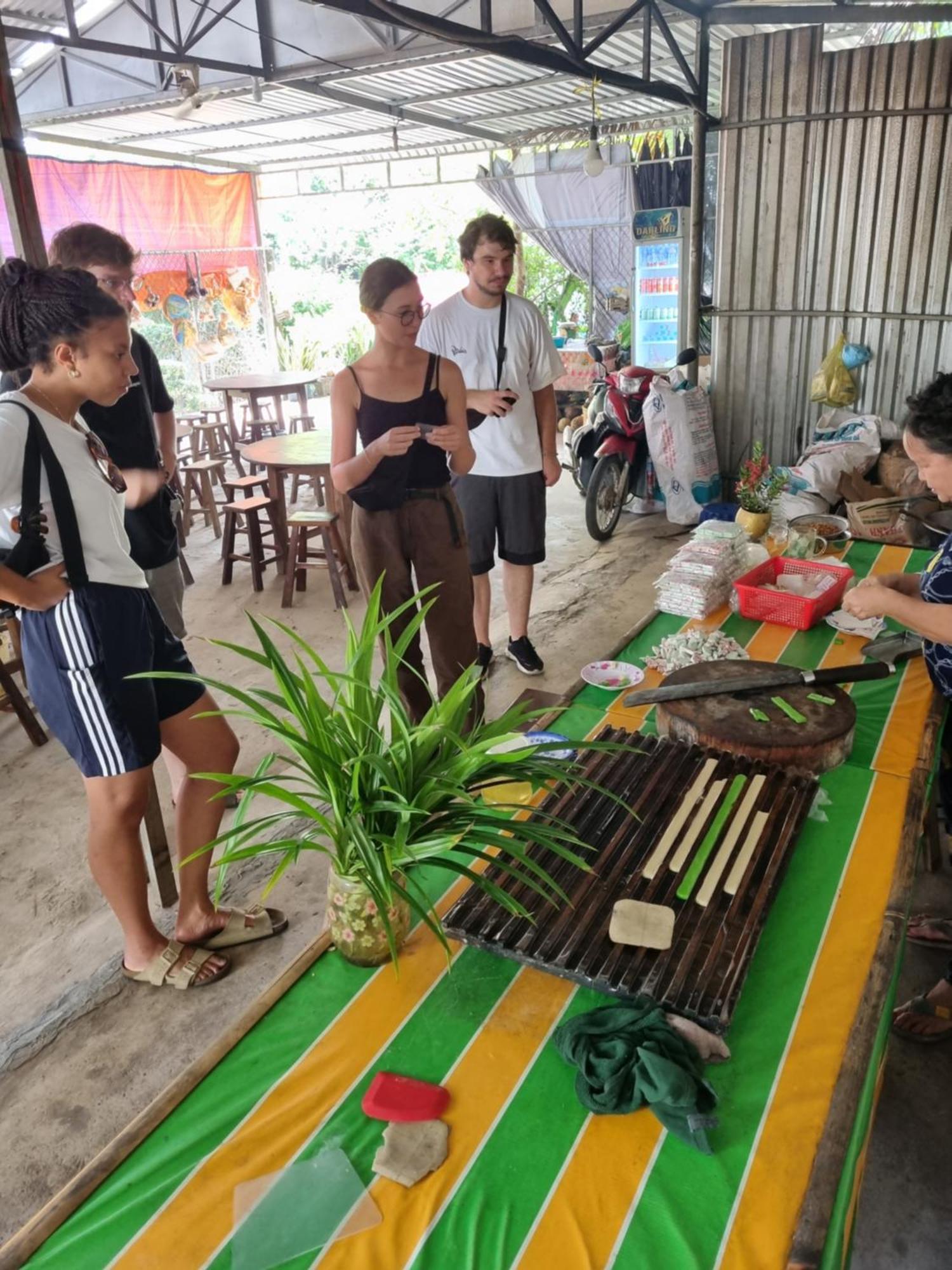 Homestay Nam Ham Luong Ben Tre Экстерьер фото